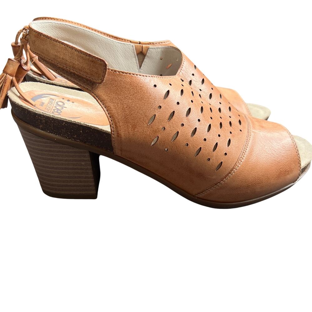Abeo Bio System Peep Toe Berrie Heel Tan Stone Size 9N